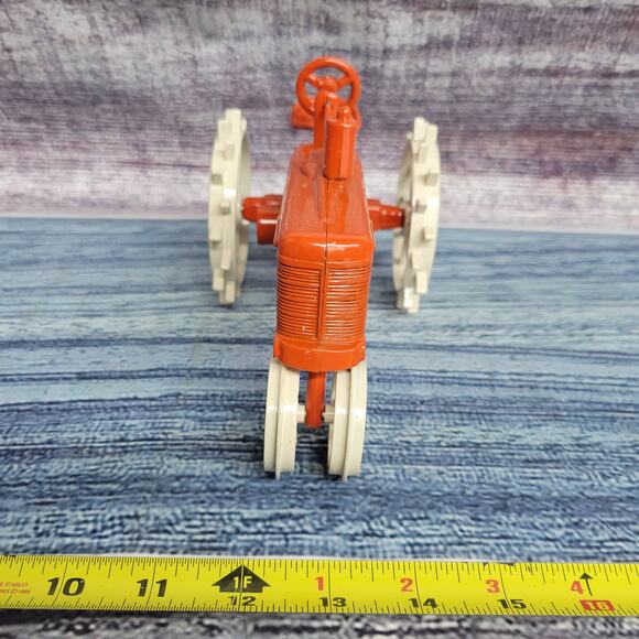 Vtg 1986 Scale models 1st Ed. 1/16 model M diecast n/frontend tractor on steel - Picture 3 of 10